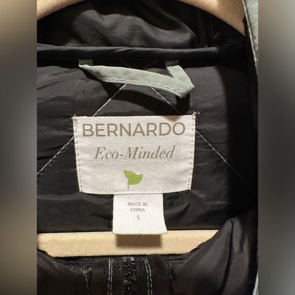 Bernardo Nordstrom Eco-Minded Women’s Hooded Full Zip Quilted Puffer Sage, S - Picture 10 of 14